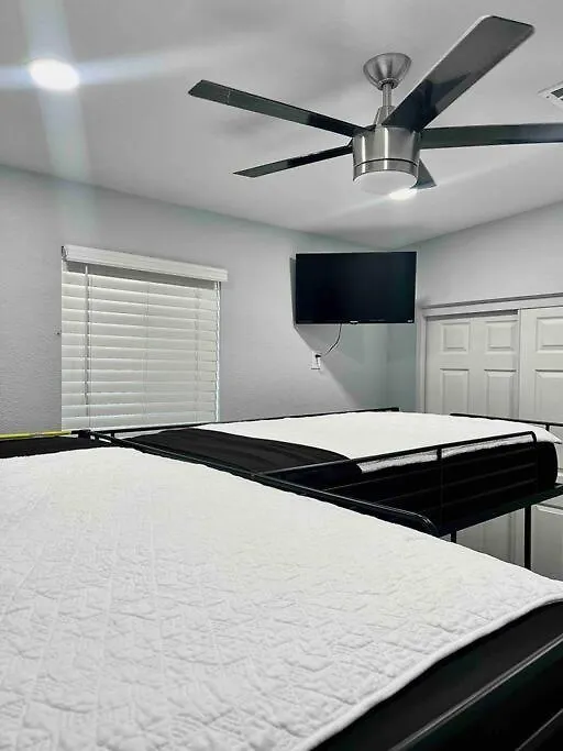 Affordable Modern Home Near Airport! Private Az Phoenix